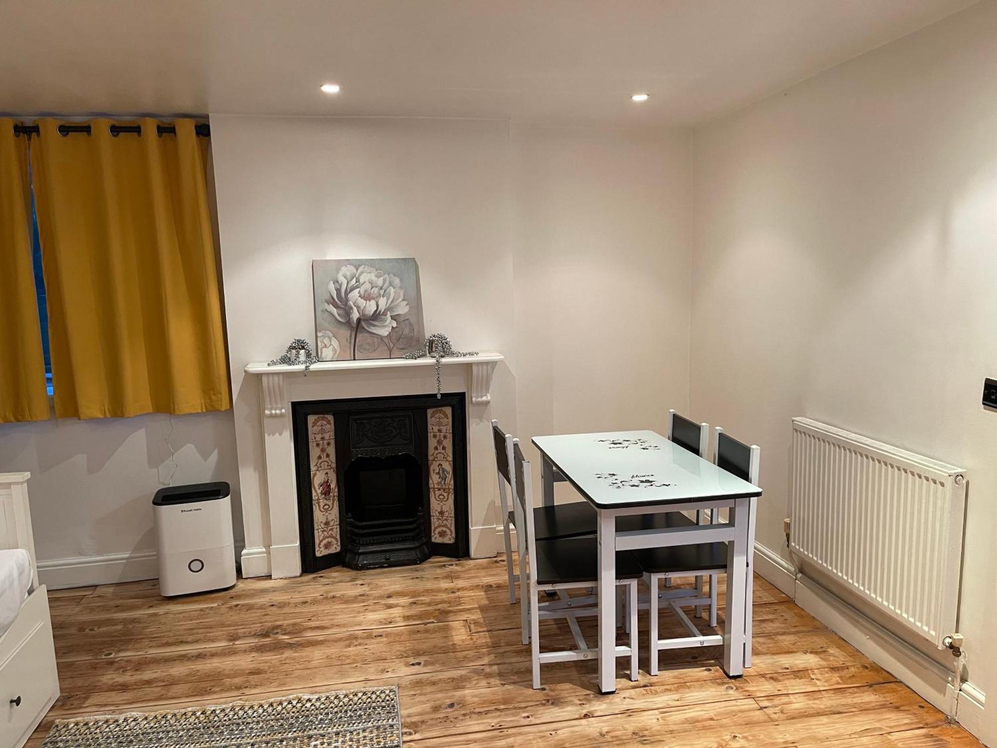 A Lovely One Bed Flat In North Finchley Exteriör bild